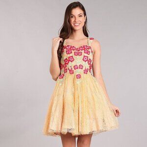 NEW! 1731 Floral Lace Homecoming Dress